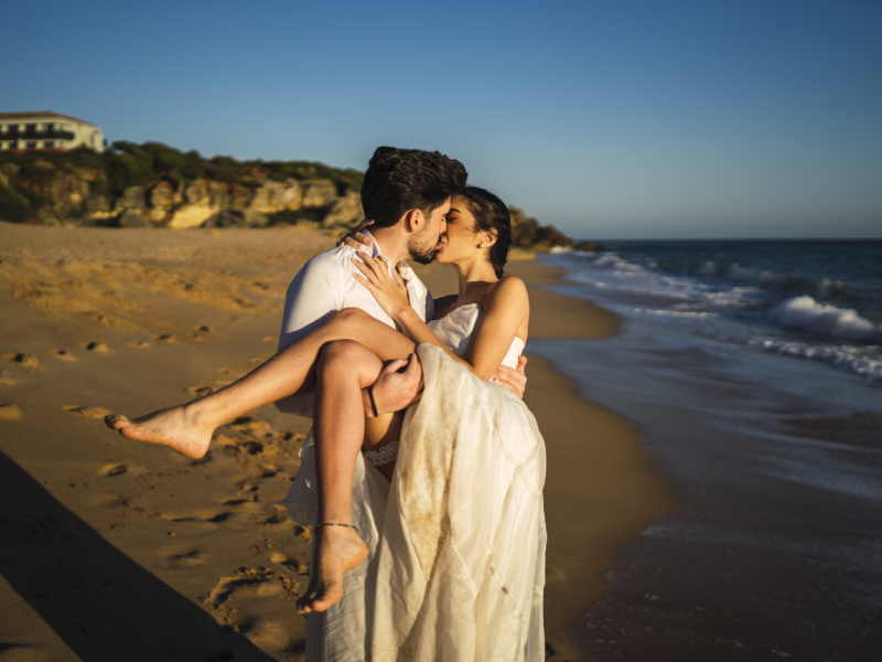 Best Time of Year to Book New Smyrna Beach Engagement Photos