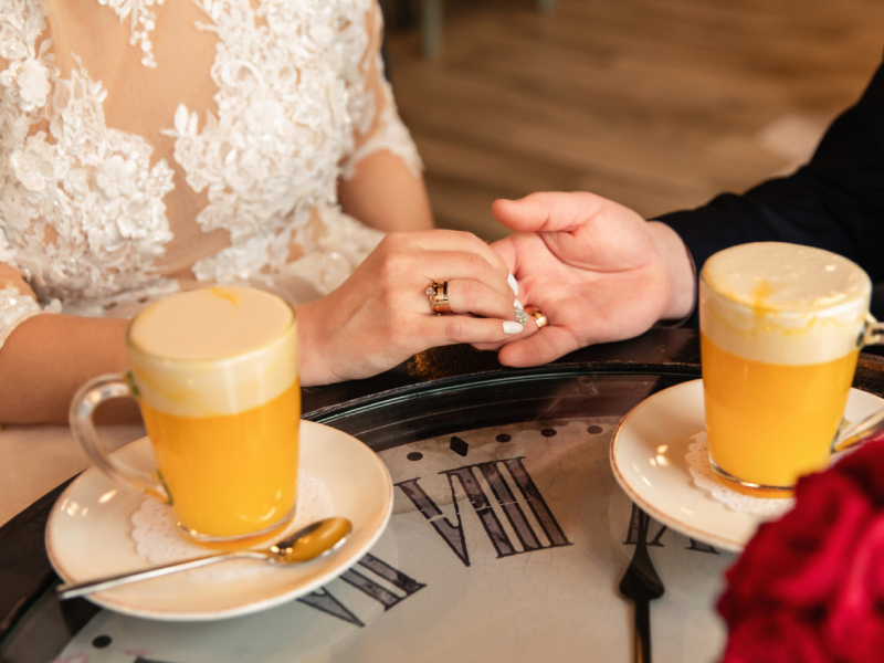 What to Wear for Engagement Photos in Florida