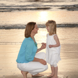 BEACH - FAMILY