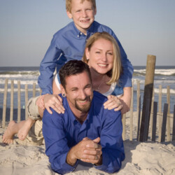 BEACH - FAMILY