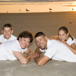 BEACH - FAMILY