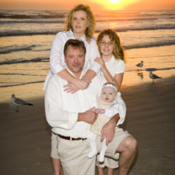 BEACH - FAMILY