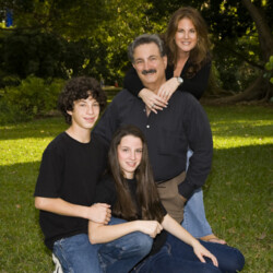 BEACH - FAMILY